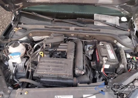 2017 Volkswagen Jetta 1.4T S from USA, damaged, VIN 3VW2B7AJ2HM253846